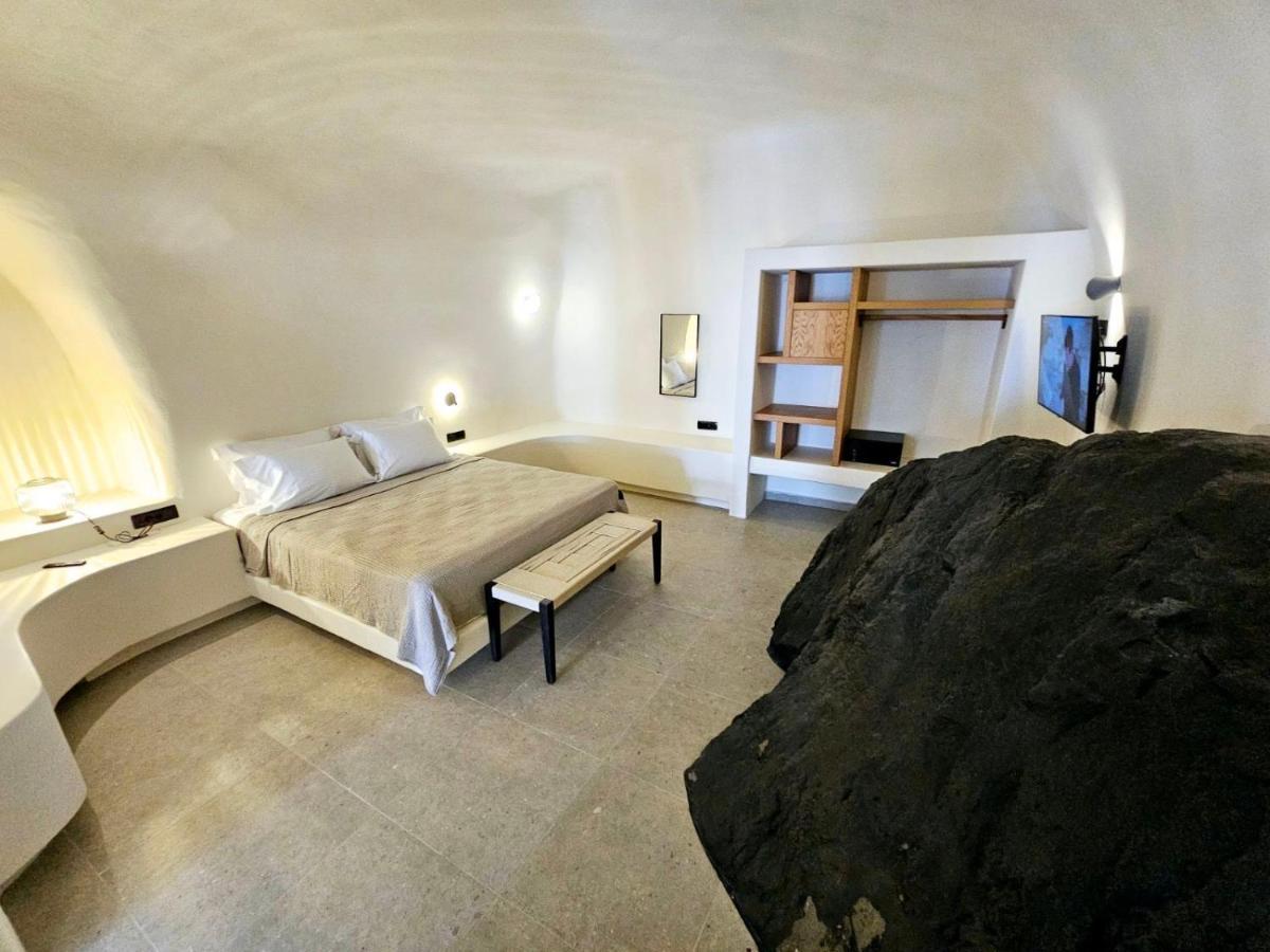 Petroma Cave Suites Vourvoúlos Exterior foto